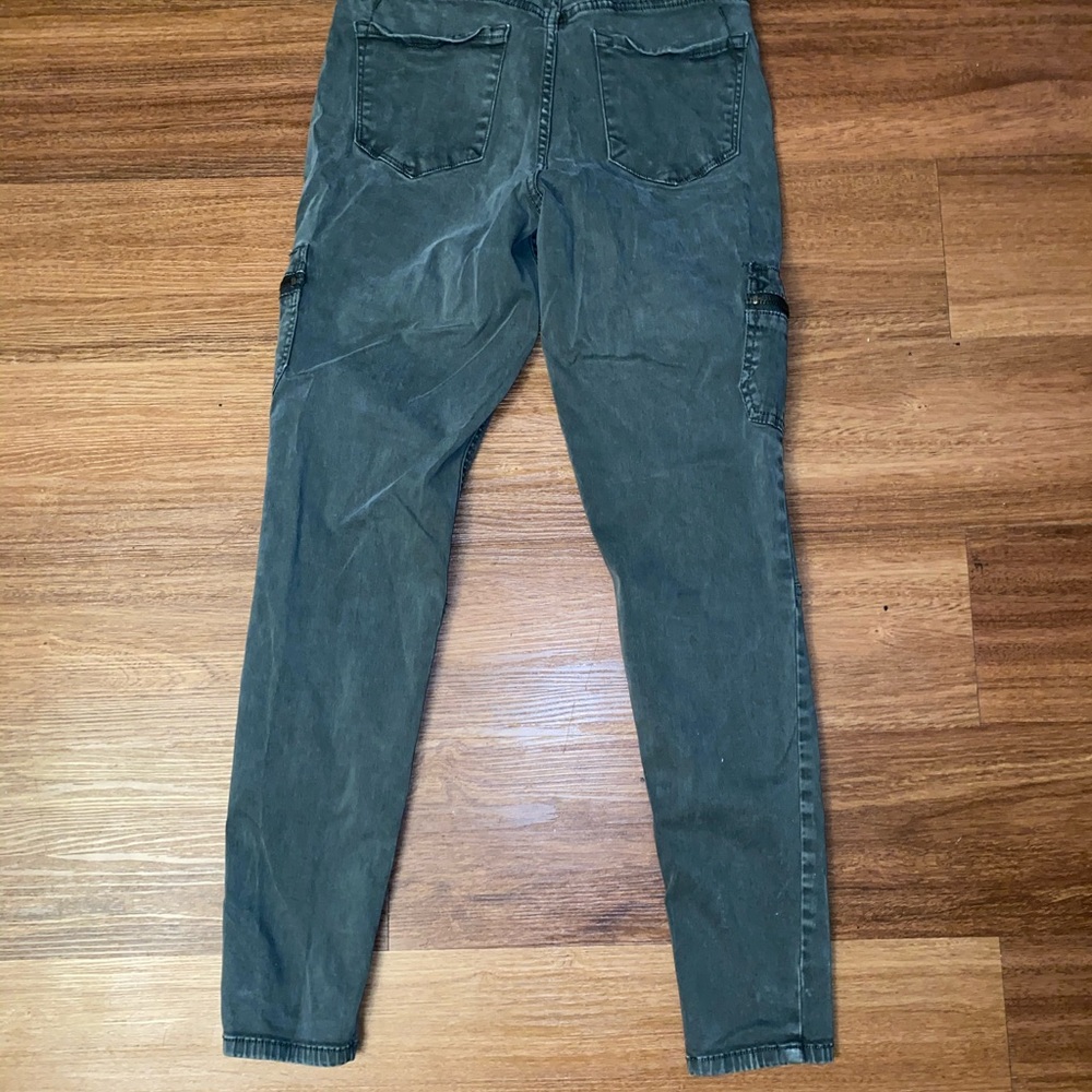 olive cargos - Picture 2 of 3